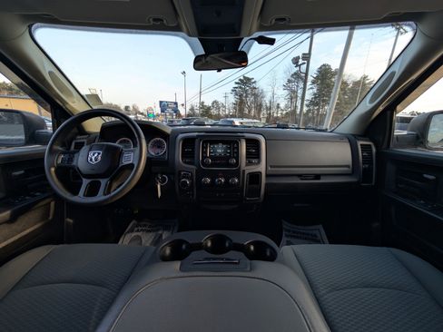 Used 2019 RAM 1500 Express w/ Express Value Package image 2