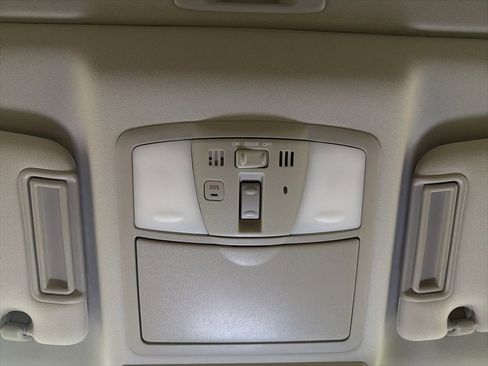 Used 2015 INFINITI QX80 2WD w/ Deluxe Technology Package image 20