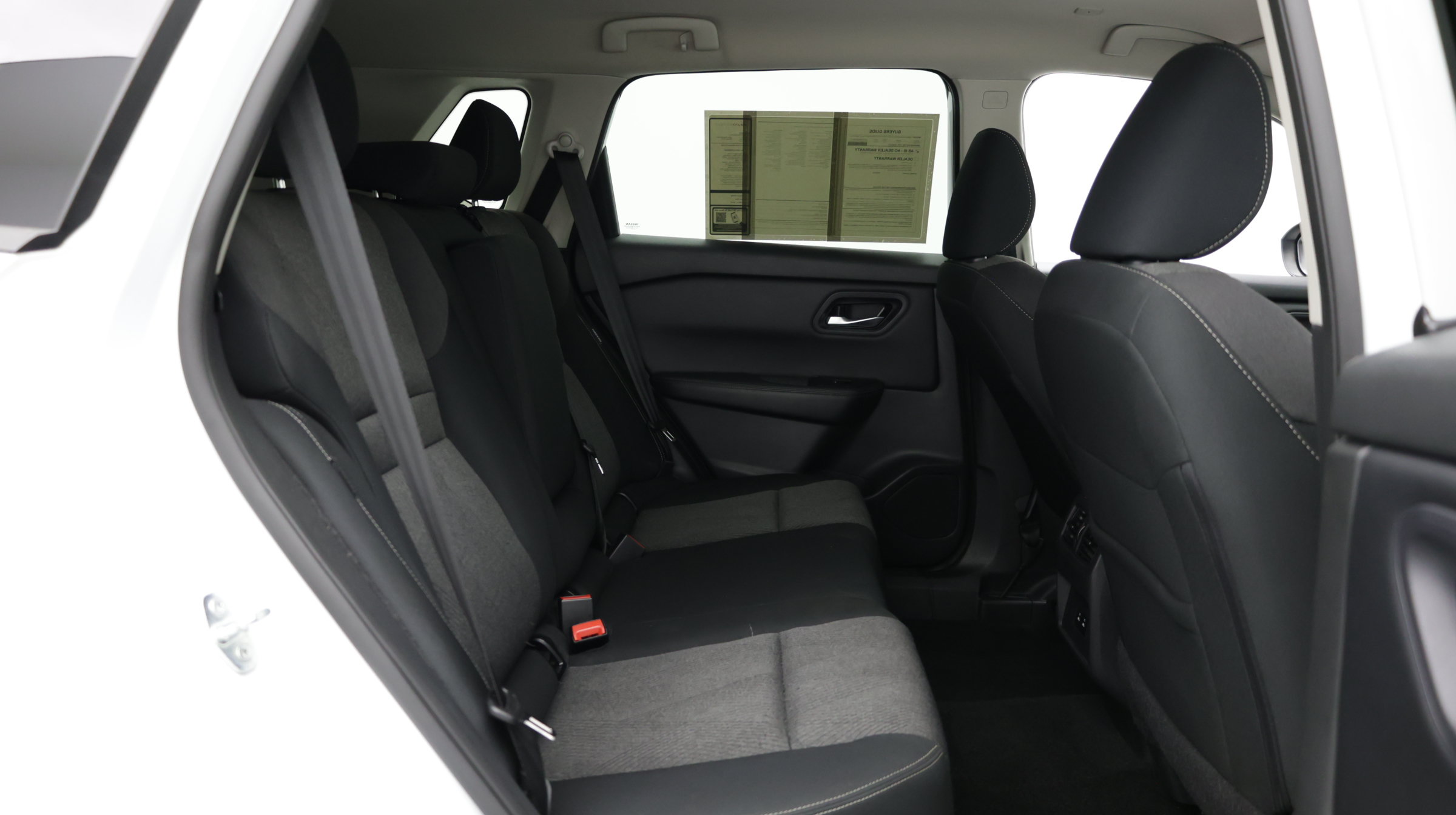 Used 2024 Nissan Rogue SV FWD image 37