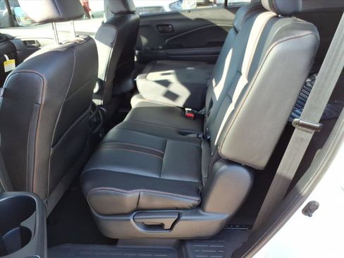 Used 2022 Honda Passport TrailSport image 12