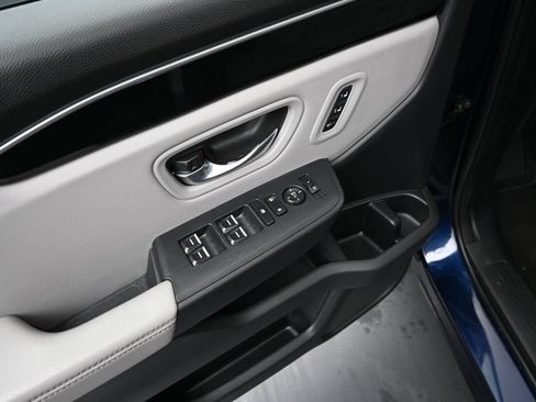 Certified 2024 Honda Pilot Touring image 18