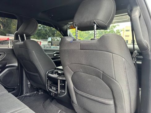 Used 2019 RAM 1500 Big Horn AWD/4WD image 26