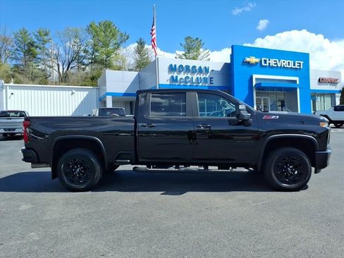 Used 2021 Chevrolet Silverado 2500 LTZ w/ LTZ Plus Package image 8