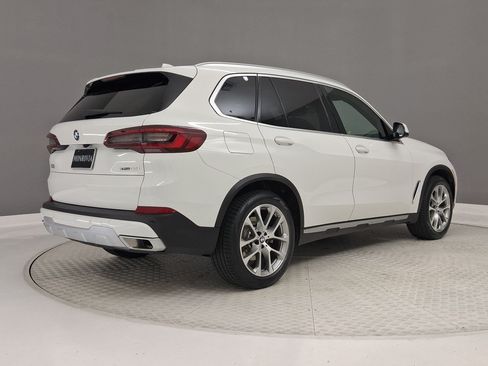 Used 2023 BMW X5 xDrive40i AWD/4WD image 9