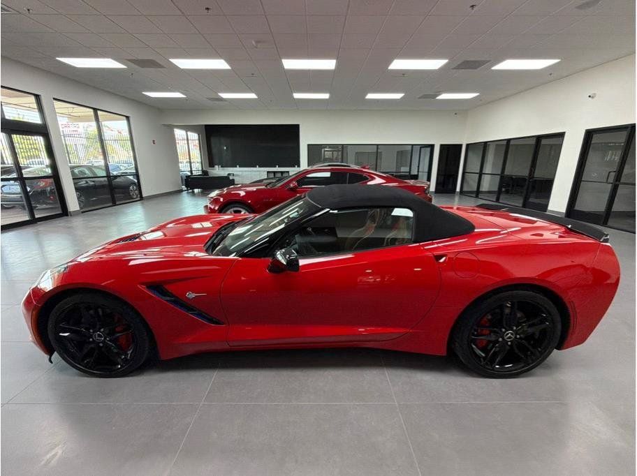 Used 2014 Chevrolet Corvette Stingray Convertible w/ 3LT Preferred Equipment Group RWD image 5