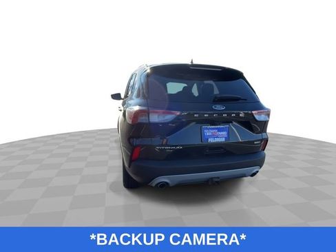 Used 2022 Ford Escape Titanium w/ Class II Trailer Tow Package image 8