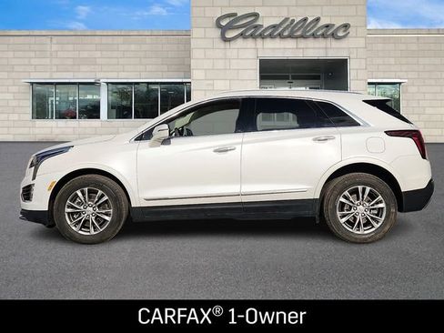 Certified 2022 Cadillac XT5 Premium Luxury image 2