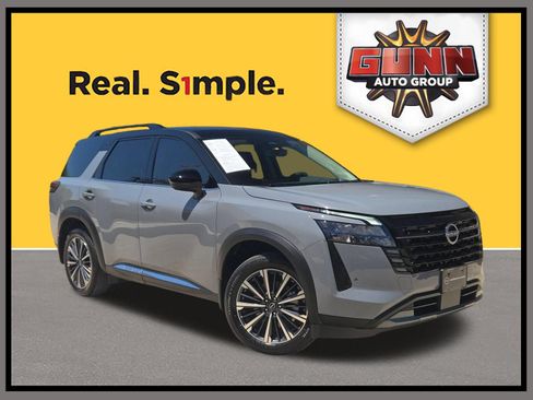 Certified 2026 Nissan Pathfinder Platinum AWD/4WD image 1