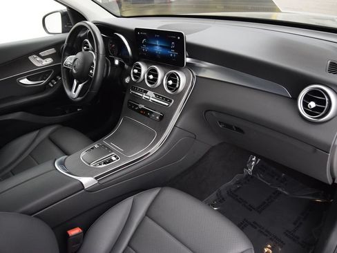 Certified 2022 Mercedes-Benz GLC 300 image 14