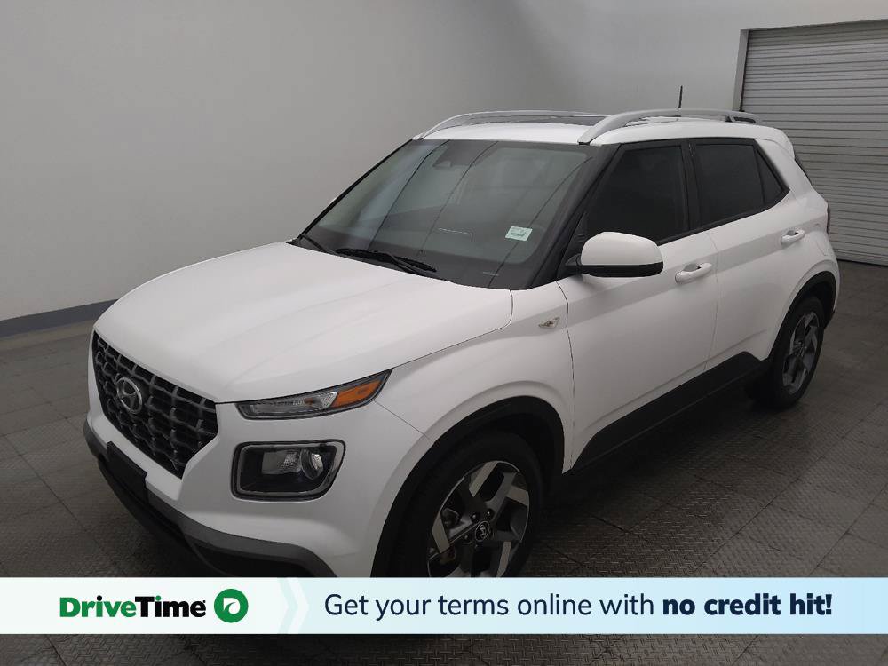 Used 2025 Hyundai Venue SEL FWD image 1