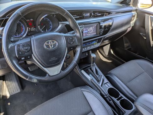 Used 2016 Toyota Corolla S image 17