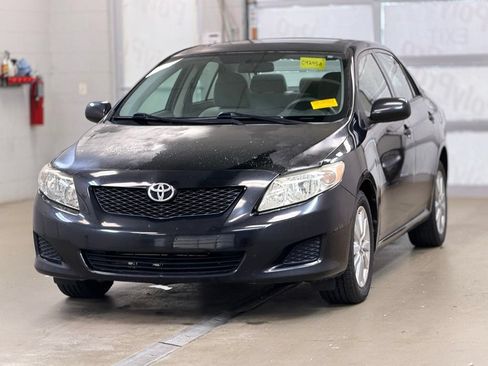 Used 2009 Toyota Corolla XLE FWD image 3