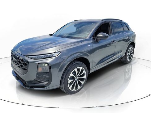 New 2026 Audi Q3 quattro 2.0T AWD/4WD image 2