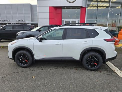 New 2026 Nissan Rogue SV image 9