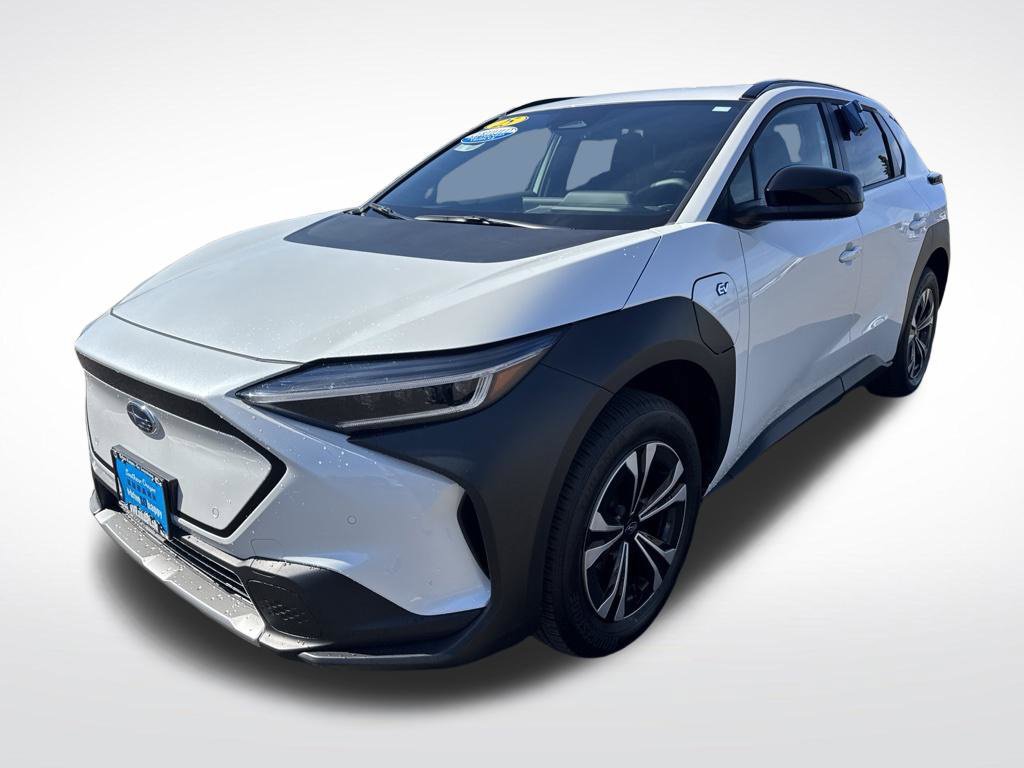 Certified 2025 Subaru Solterra AWD/4WD image 3
