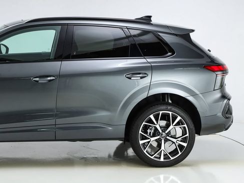 Used 2026 Audi Q3 quattro 2.0T AWD/4WD image 7