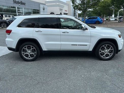 Used 2020 Jeep Grand Cherokee Limited w/ Trailer Tow Group IV AWD/4WD image 6
