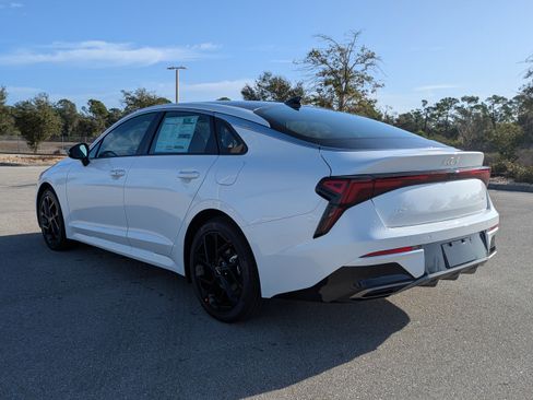 New 2026 Kia K5 GT-Line image 7