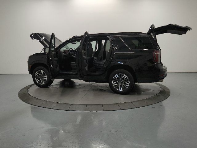 Used 2025 Chevrolet Tahoe Z71 AWD/4WD image 12