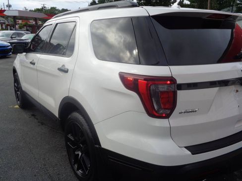 Used 2018 Ford Explorer Sport w/ Equipment Group 401A AWD/4WD image 22