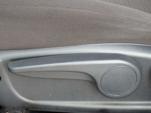 Used 2012 Kia Soul FWD image 24
