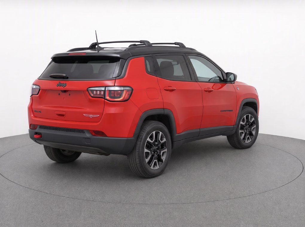 Used 2018 Jeep Compass Trailhawk w/ Cold Weather Group AWD/4WD image 6