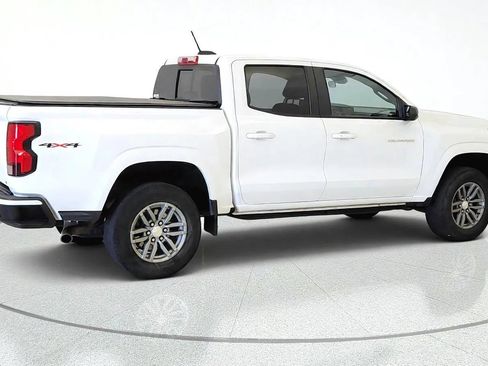 Used 2023 Chevrolet Colorado LT w/ LT Convenience Package AWD/4WD image 9