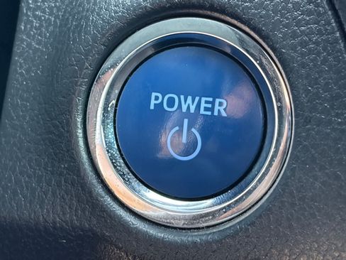 Used 2020 Toyota RAV4 XSE w/ XSE Grade Weather Package AWD/4WD image 31