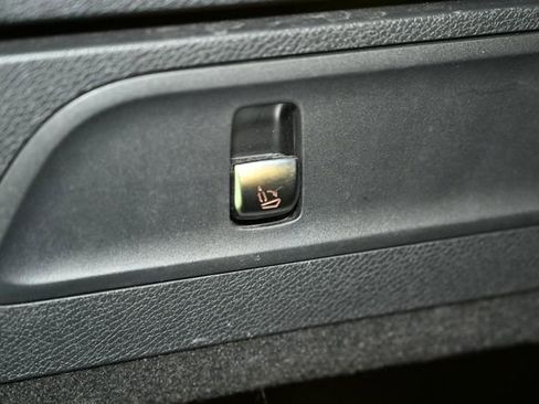 Used 2018 Mercedes-Benz GLC 300 4MATIC image 61