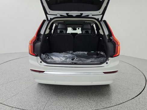 New 2025 Volvo XC90 T8 Ultra w/ Protection Package Premier image 23