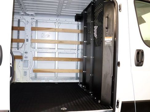 Used 2025 RAM ProMaster 2500 w/ U-Haul Equipment Group FWD image 26