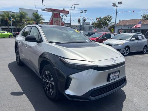 Used 2023 Toyota bZ4X AWD w/ Weather Package image 2