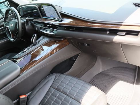 Certified 2023 Cadillac Escalade ESV Sport Platinum RWD image 36