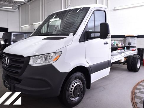 New 2024 Mercedes-Benz Sprinter 3500 image 1