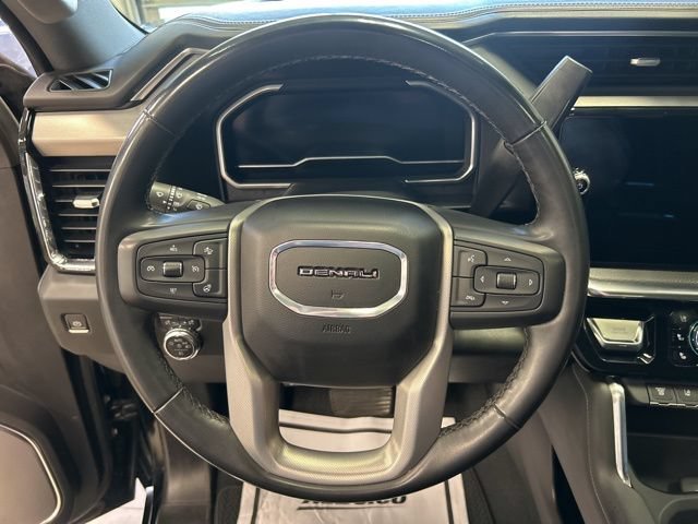 Used 2024 GMC Sierra 3500 Denali w/ Denali Reserve Package AWD/4WD image 19