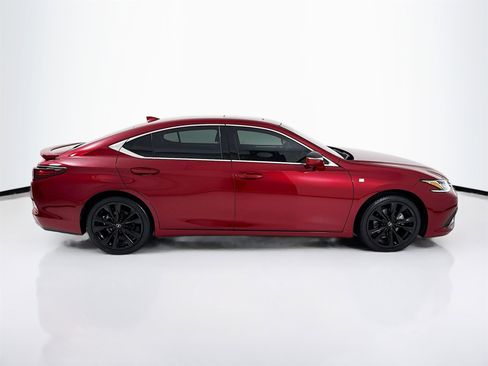 Used 2022 Lexus ES 350 F Sport image 9