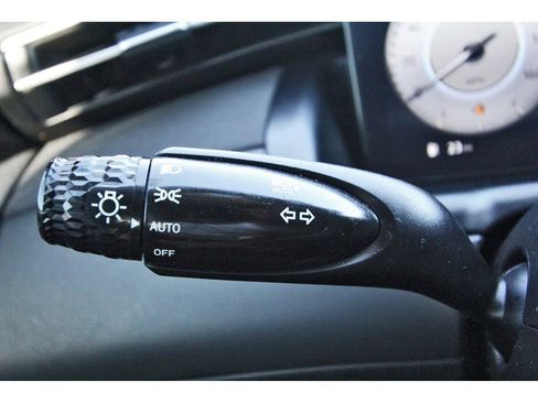 Used 2024 Hyundai Tucson Limited image 15