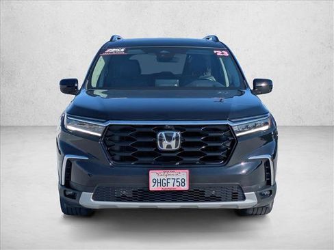 Used 2023 Honda Pilot Elite image 2