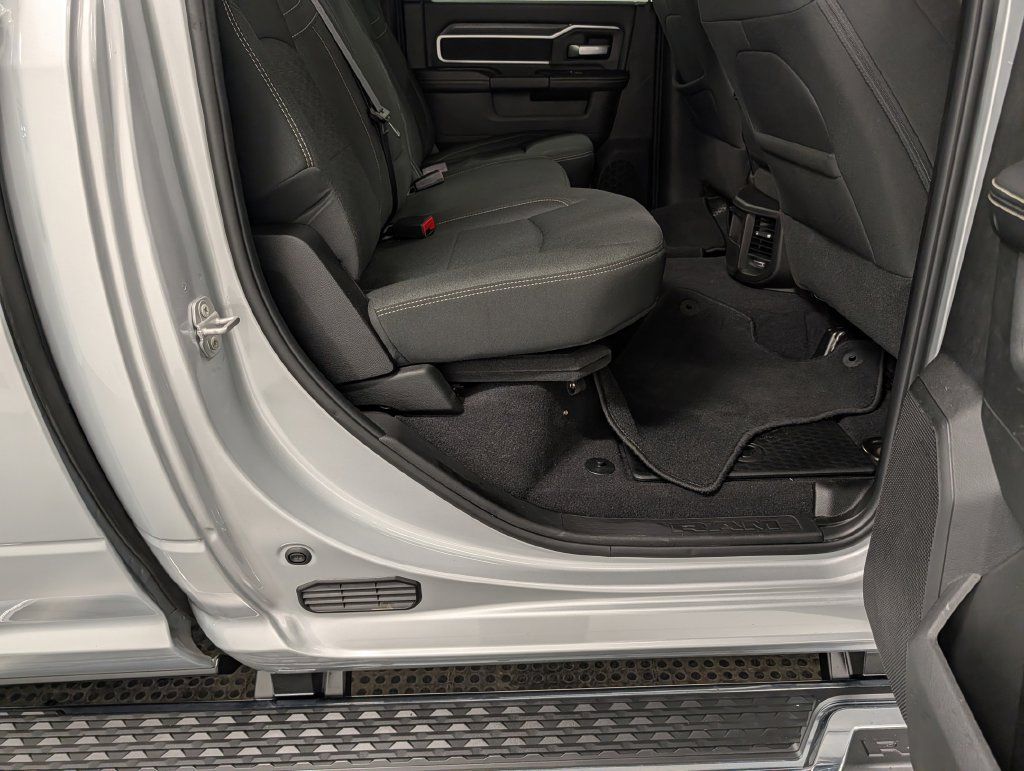 Used 2026 RAM 2500 Big Horn AWD/4WD image 31