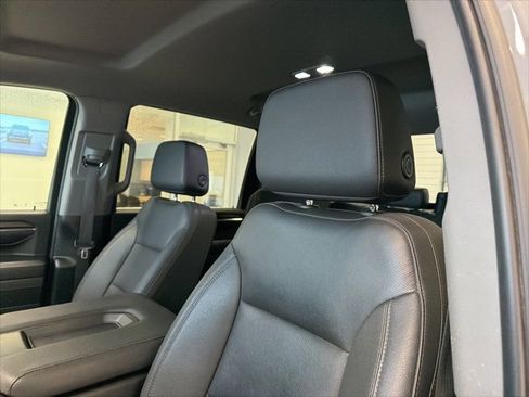 Used 2024 GMC Sierra 2500 SLT image 15