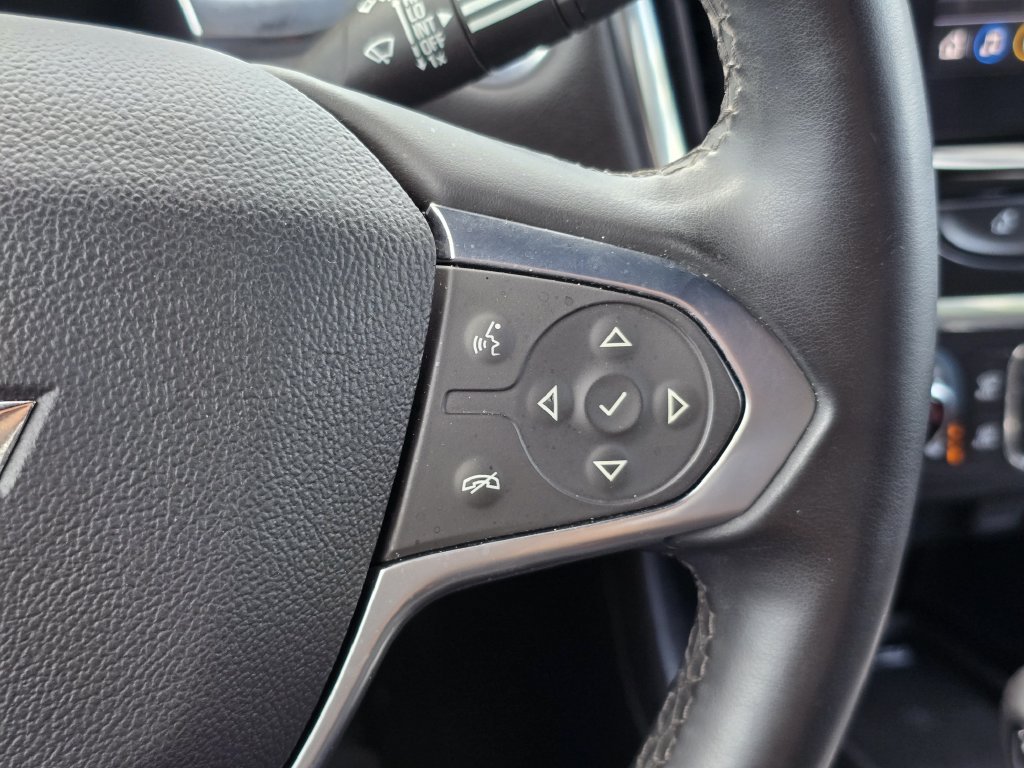 Used 2023 Chevrolet Traverse LT AWD/4WD image 33