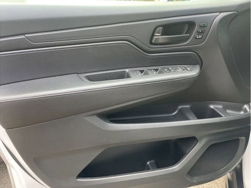 Used 2024 Honda Odyssey EX-L image 14