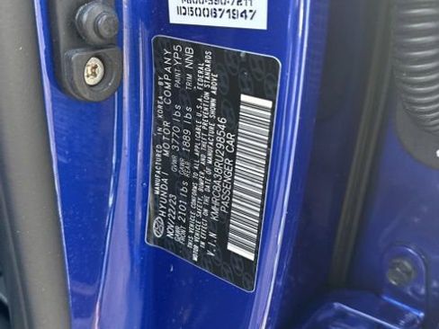 Certified 2024 Hyundai Venue SEL image 31