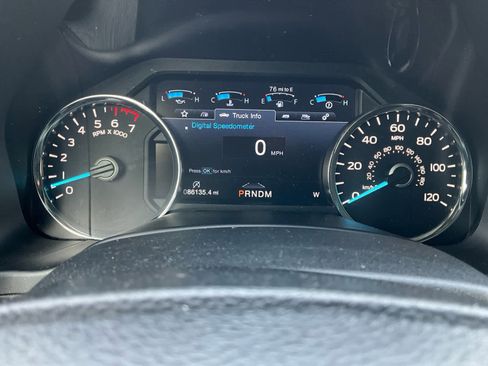 Used 2020 Ford F150 Lariat w/ Equipment Group 502A Luxury AWD/4WD image 19