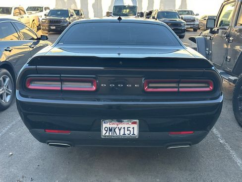 Used 2022 Dodge Challenger GT w/ Plus Package image 4