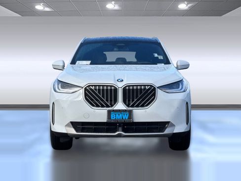 Used 2025 BMW X3 xDrive30i w/ Convenience Package image 5