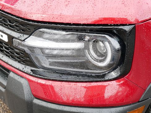 Used 2025 Ford Bronco Sport Outer Banks w/ Outer Banks Tech Package+ image 16