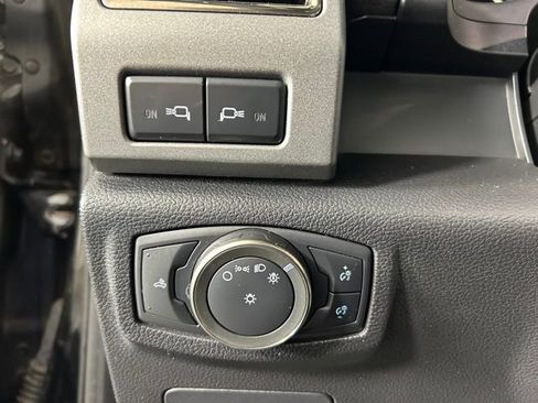 Used 2018 Ford F150 Raptor w/ Equipment Group 802A Luxury AWD/4WD image 19