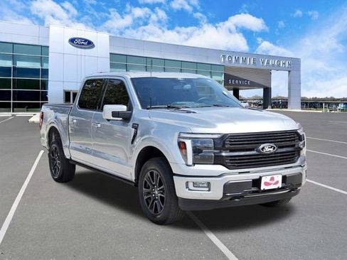 Used 2024 Ford F150 Platinum w/ FX4 Off-Road Package AWD/4WD image 6