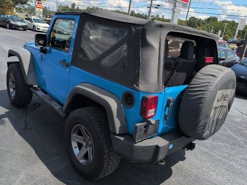 Used 2012 Jeep Wrangler Sport image 6